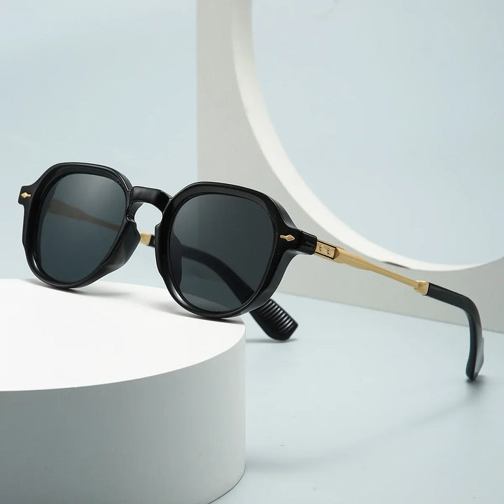 Avery Rebel Sunnies