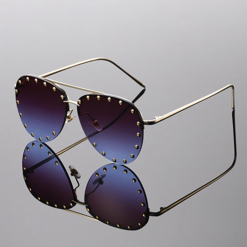 Stud Pilot Sunnies